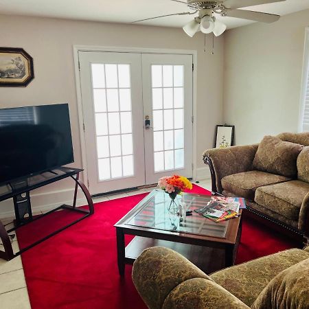Near French Quarter Nice Two Bedrooms+ นิวออร์ลีนส์ ภายนอก รูปภาพ